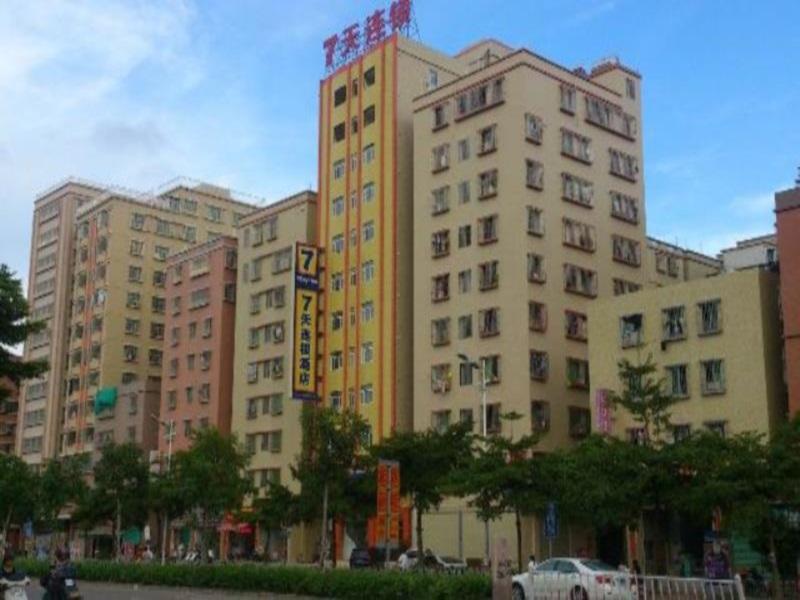 7Days Inn Shantou Coach Terminal Huang He Road Eksteriør billede