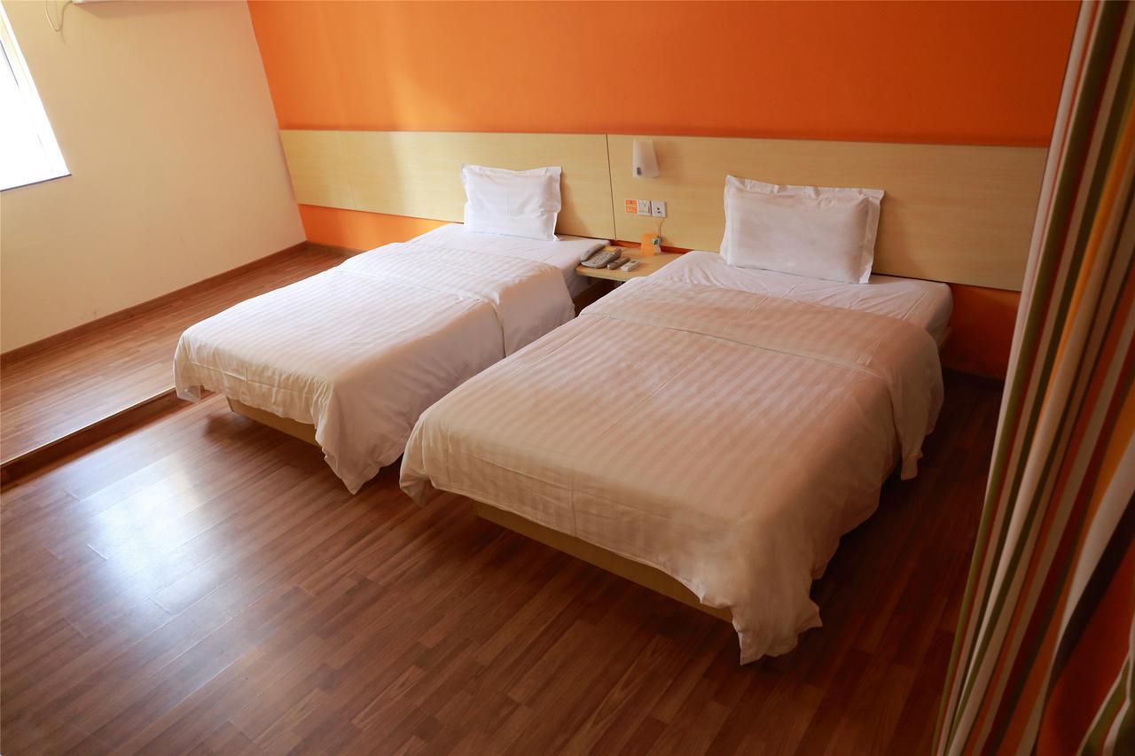 7Days Inn Shantou Coach Terminal Huang He Road Eksteriør billede